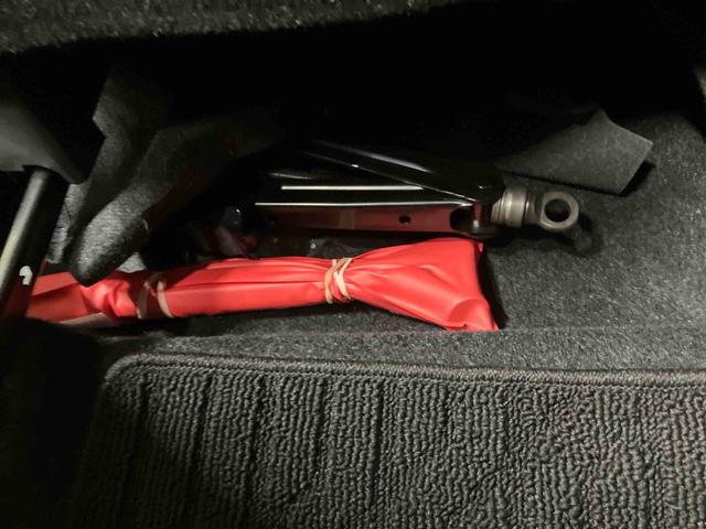 ロッキープレミアムＧ／１２００ｃｃ／ガソリン車純正ナビ　バックモニター　ドライブレコーダー　クルーズコントロール　シートヒーター　プッシュボタンスタート　キーフリー　電動パーキングブレーキ　コーナーセンサー　オートハイビーム　Ｔ−Ｆｉｎｅ（三重県）の中古車