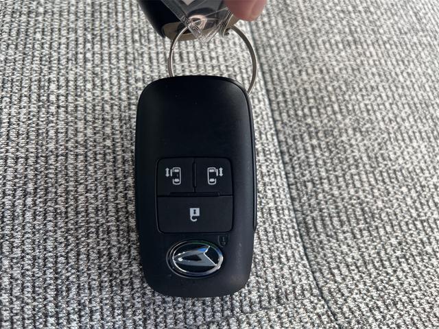 ムーヴキャンバスストライプスＧ　コーナーセンサー　キーフリー　１年間無料保証元試乗車　両側パワースライドドアー　安全ボディ　電動格納ドアミラー　運転席・助手席Ｓヒーター　プッシュスタート　バックモニター　ＬＥＤライト　オートエアコン　パワーウィンドウ　電動パーキングブレーキ（三重県）の中古車
