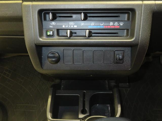 ハイゼットトラックスタンダード　　２ＷＤ　４ＡＴ　あゆみ板掛け　１年間無料保証１オーナー　運転席エアバック　点検記録簿　衝突安全ボディ　ゲートプロテクター　レベリング　パワーウィンドウ　マニュアルエアコン　荷台ゴムマット　キーレスエントリー　純正フロアマット　ＡＭ／ＦＭラジオ（三重県）の中古車