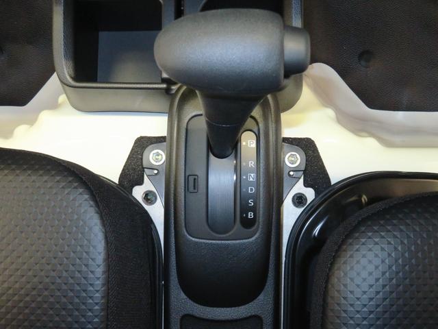 ハイゼットトラックスタンダード　　４ＷＤ　ＣＶＴ　あゆみ板掛け　１年間無料保証届出済未使用車　コーナーセンサー　アイドルストップ　ダブルエアバッグ　衝突安全ボディ　ワンオーナ　パワステ　衝突被害軽減ブレーキ　オートライト　記録簿　マニュアルエアコン　レベリング　ＡＭ／ＦＭラジオ（三重県）の中古車