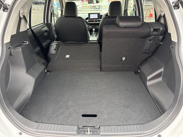 ロッキープレミアムＧ　ＨＥＶ　　純正７型ナビ　ＥＴＣ　１年間無料保証車線逸脱警報システム　電動格納ミラー　フルセグテレビ　ＵＳＢポート　ＬＥＤヘッド　衝突安全ボディ　Ｓヒーター　ドラレコ　Ａストップ　記録簿　パノラマカメラ　電動パーキングブレーキ　コーナーセンサー（三重県）の中古車