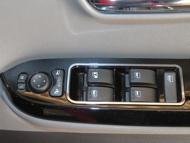 タントカスタムＸセレクション　純正７型ナビ　ＥＴＣ　１年間無料保証地デジ　ＬＥＤヘットライト　ワンオーナー車　前後ドラレコ　バックカメラ　運転席・助手席シートヒーター　コーナーセンサー　オートエアコン　両側パワースライドドア　キーフリー　Ｂｌｕｅｔｏｏｔｈ対応（三重県）の中古車
