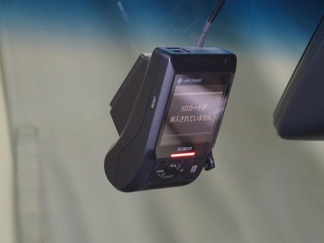 ハイゼットカーゴクルーズ　　２ＷＤ　４ＡＴ　パワーウィンドウ　１年間無料保証ＢＬＵＥＴＯＯＴＨ　電動格納式ミラー　オートライト　キーレスエントリー　アイドリングストップ　運転席助手席エアバッグ　ワンオーナー車　点検記録簿　ＵＳＢ　ＬＥＤヘッド　マニュアルエアコン　レベリング（三重県）の中古車