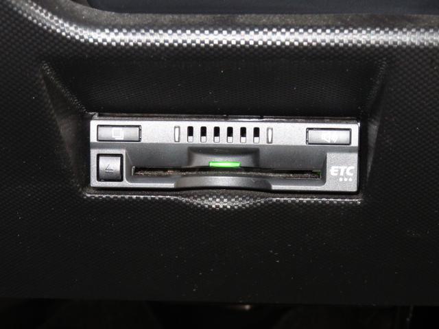 ロッキープレミアムＧ　ＨＥＶ　　純正７型ナビ　ＥＴＣ　１年間無料保証車線逸脱警報システム　電動格納ミラー　フルセグテレビ　ＵＳＢポート　ＬＥＤヘッド　衝突安全ボディ　Ｓヒーター　前後ドラレコ　Ａストップ　記録簿　パノラマカメラ　電動パーキングブレーキ　コーナーセンサー（三重県）の中古車