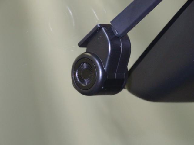 ロッキープレミアムＧ　ＨＥＶ　パノラマカメラ　ＥＴＣ　１年間無料保証ブルートゥースオーディオ　ＡＣ１００Ｖ電源　Ｄレコ　元試乗車　電動格納式ドアミラー　車線逸脱警報装置　地デジ　ＵＳＢポート　衝突安全ボディ　ＬＥＤヘッド　Ｓヒーター　記録簿　９型ディスプレイオーディオ（三重県）の中古車