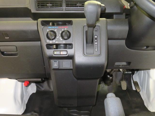 ハイゼットカーゴＤＸ　　　　２ＷＤ　ＣＶＴ　コーナーセンサー　１年間無料保証誤発進抑制装置　展示試乗車　整備記録簿　衝突安全ボディ　Ａストップ　ワンオーナー車　両側スライド　キーレスキー　オートライト　Ｗエアバック　ＡＢＳ　レベリング　マニュアルエアコン　ＡＭ／ＦＭラジオ（三重県）の中古車