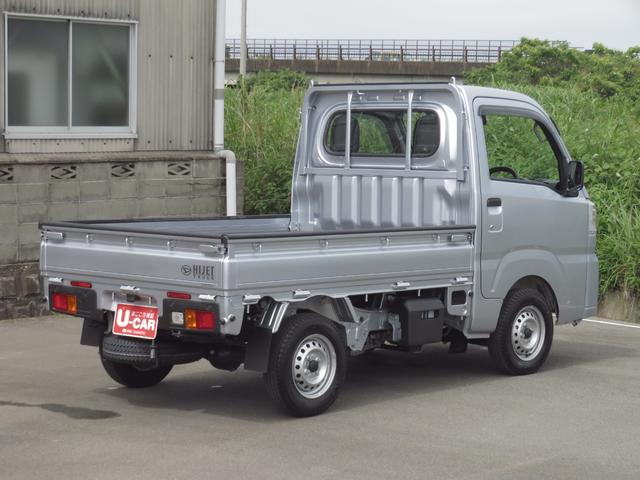ハイゼットトラックスタンダード　　４ＷＤ　ＣＶＴ　あゆみ板掛け　１年間無料保証ドラレコ　コーナーセンサー　アイドリングストップ付き　Ｗエアバック　安全ボディ　オートライト　エアコン　衝突回避支援ブレーキ　パワステ　車線逸脱警報　ゲートプロテクター　レベリング　荷台ゴムマット（三重県）の中古車