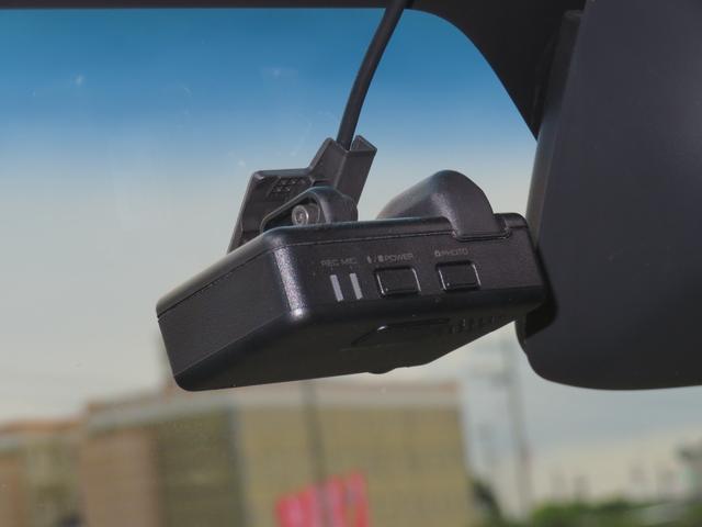 ハイゼットトラックジャンボＳＡIIIｔ　２ＷＤ　４ＡＴ　ＥＴＣ　１年間無料保証整備記録簿　Ｂカメ　ＬＥＤライト　ＤＶＤ　１オーナー　オートライト　ドライブレコーダー　車線逸脱警告　荷台ゴムマット　ゲートプロテクター　ゲートチェーン　あゆみ板掛け　レベリング　コーナーセンサー（三重県）の中古車