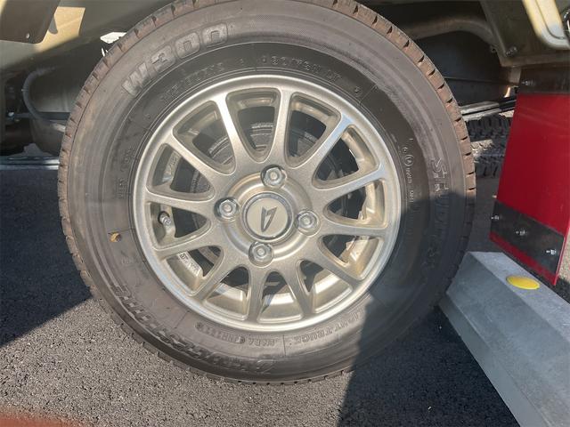 ハイゼットトラックジャンボＳＡIIIｔ　２ＷＤ　４ＡＴ　ＥＴＣ　１年間無料保証整備記録簿　Ｂカメ　ＬＥＤライト　ＤＶＤ　１オーナー　オートライト　ドライブレコーダー　車線逸脱警告　荷台ゴムマット　ゲートプロテクター　ゲートチェーン　あゆみ板掛け　レベリング　コーナーセンサー（三重県）の中古車