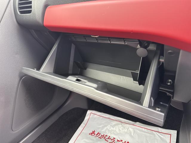 コペンローブ　Ｓ　　　運転席・助手席シートヒーター　１年間無料保証ＬＥＤランプ　１オナ　ダブルエアバック　記録簿　セキュリティーアラーム　ターボ車　エアバック　ＡＷ　ＡＢＳ　オートライト　衝突安全ボディ　キーフリー　パワーウィンドウ　ルーフシルバー（三重県）の中古車