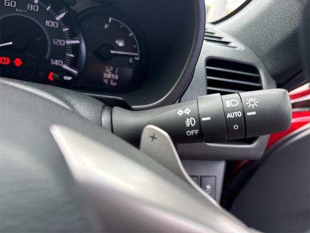コペンローブ　Ｓ　　　運転席・助手席シートヒーター　１年間無料保証ＬＥＤランプ　１オナ　ダブルエアバック　記録簿　セキュリティーアラーム　ターボ車　エアバック　ＡＷ　ＡＢＳ　オートライト　衝突安全ボディ　キーフリー　パワーウィンドウ　ルーフシルバー（三重県）の中古車