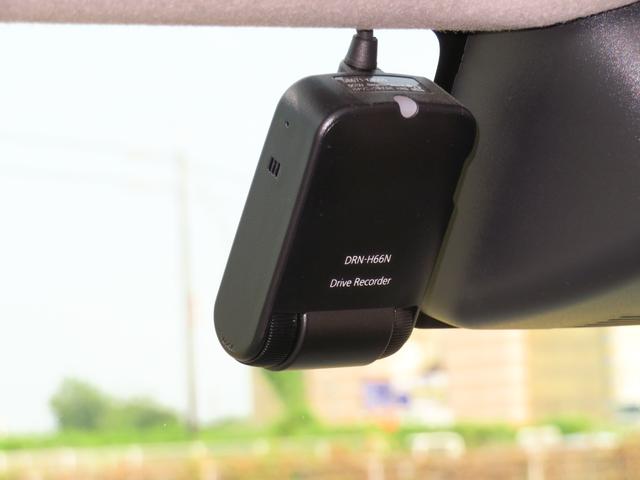 タントＸ　ＳＡIII　　純正７型ナビ　バックカメラ　１年間無料保証両側スライド片側電動ドア　ＵＳＢポート　運転席エアバック　ＡＨＢ　地デジ　助手席エアバック　ＤＶＤ再生可　前方用ドライブレコーダー　キーフリー　Ｂｌｕｅｔｏｏｔｈ対応　運転席シートヒーター（三重県）の中古車