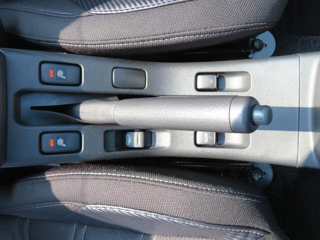 コペンエクスプレイ　　運転席・助手席シートヒーター　１年間無料保証安全ボディ　１オーナー　デュアルエアバッグ　キーフリー　セキュリティアラーム　アルミ　ＬＥＤヘッドライト　定期点検記録簿　ＡＢＳ　ターボ　オートライト　オートエアコン　パワーウィンドウ（三重県）の中古車