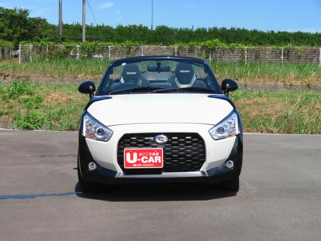 コペンエクスプレイＳ　　届出済未使用車　キーフリー　１年間無料保証ＬＥＤライト　ターボ　助手席エアバッグ　記録簿　ＡＢＳ　アイドリングストップ　アルミホイール　オートライト　運転席・助手席シートヒーター　オートエアコン　パワーウィンドウ（三重県）の中古車