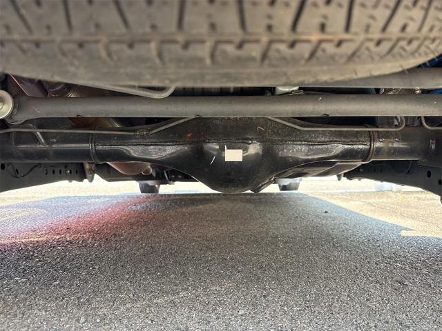 ハイゼットカーゴＤＸ　ＳＡIII　　　　　　　２ＷＤ　５ＭＴ　１年間無料保証ワンオーナ　車線逸脱警告　ヘッドライトＬＥＤ　ハイビームアシスト　アイドルストップ　オートライト　キ−レス　両側スライドドア　デュアルエアバッグ　衝突安全ボディ　ＡＢＳ　レベリング　マニュアルエアコン（三重県）の中古車