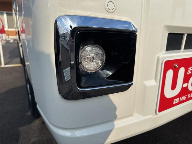 ハイゼットトラックジャンボスタンダード     2WD 5MT 1年間無料保証パワーステアリング LEDヘッドライト 車線逸脱警報 記録簿 エアコン 荷台作業照明 荷台ゴムマット ゲートプロテクター ゲートチェーン あゆみ板掛け コーナーセンサー 前方用ドライブレコーダー(三重県)の中古車