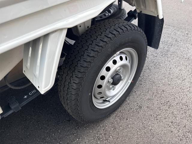 ハイゼットトラックジャンボスタンダード     2WD 5MT 1年間無料保証パワーステアリング LEDヘッドライト 車線逸脱警報 記録簿 エアコン 荷台作業照明 荷台ゴムマット ゲートプロテクター ゲートチェーン あゆみ板掛け コーナーセンサー 前方用ドライブレコーダー(三重県)の中古車