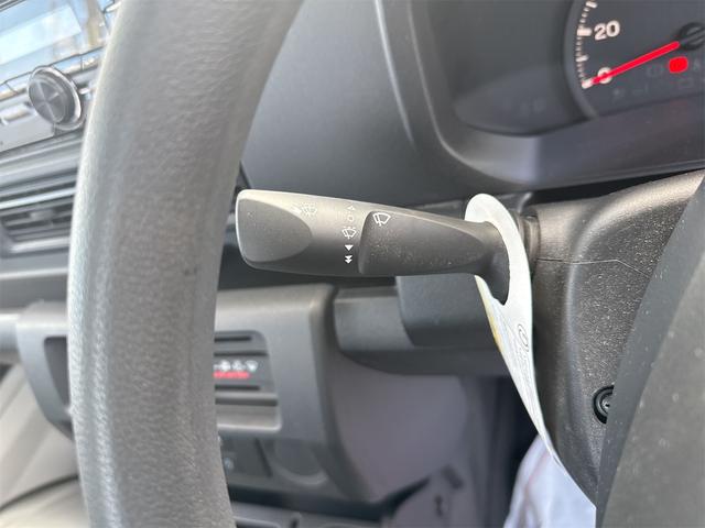 ハイゼットトラックジャンボスタンダード     2WD 5MT 1年間無料保証パワーステアリング LEDヘッドライト 車線逸脱警報 記録簿 エアコン 荷台作業照明 荷台ゴムマット ゲートプロテクター ゲートチェーン あゆみ板掛け コーナーセンサー 前方用ドライブレコーダー(三重県)の中古車