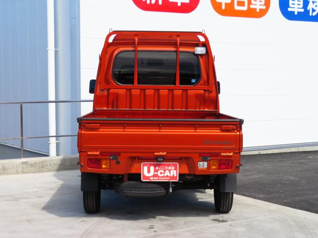 ハイゼットトラックジャンボＳＡIIIｔ　２ＷＤ　５ＭＴ　ＥＴＣ　１年間無料保証ＬＥＤライト　車線逸脱警告　ＡＢＳ　コーナーセンサ　荷台作業照明　ゲートチェーン　ゲートプロテクター　あゆみ板掛け　レベリング　マニュアルエアコン　前方用ドライブレコーダー　キーレスエントリー（三重県）の中古車