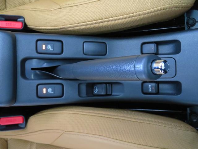 コペンセロ　　　　　　運転席・助手席シートヒーター　１年間無料保証記録簿　アルミ　ワンオーナー車　コーナーセンサー　ＬＥＤヘットランプ　エアバック　ＡＢＳ　衝突安全ボディ　ターボ　オートライト　アイドリングＳ　キーフリー　オートエアコン　パワーウィンドウ（三重県）の中古車