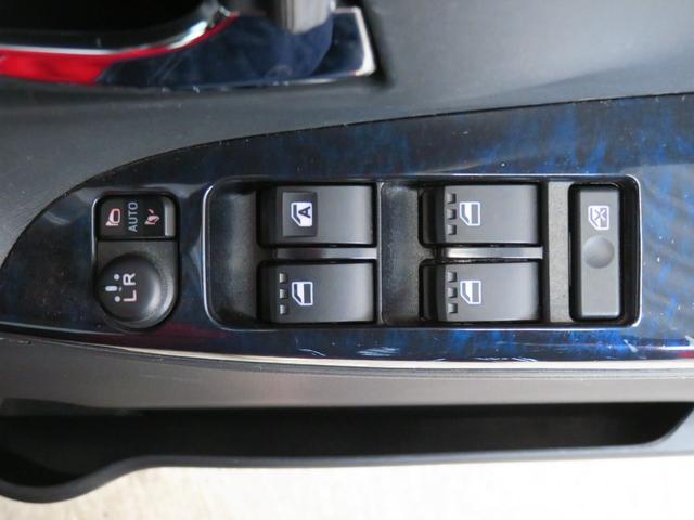 タントカスタムＲＳ　トップエディションＳＡII　　　１年間無料保証ブルートゥースオーディオ　両側パワードア　前後誤発進抑制　地デジ　ＵＳＢポート　キーフリーシステム　ＬＥＤヘッドライト　ターボ　Ｂカメラ　ＥＴＣ　アルミ　オートライト　純正７型ナビ　１００Ｖ電源（三重県）の中古車