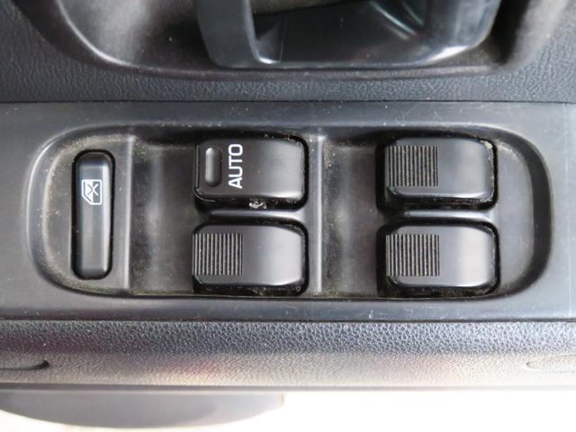 ハイゼットカーゴクルーズターボＳＡIII　　　２ＷＤ　４ＡＴ　１年間無料保証ペダル踏み間違い抑制　衝突回避支援ブレーキ　７型ナビ　前後ドラレコ　マニュアルエアコン　レベリング　キーレスエントリー　パワーウィンドウ　純正フロアマット　電動格納ミラー　ＬＥＤヘッドライト　地デジ（三重県）の中古車