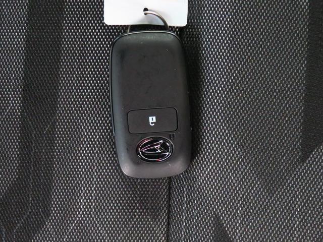 タフトＧ　クロムベンチャー　　　　　　純正７型ナビ　１年間無料保証ｂｌｕｅｔｏｏｔｈ　衝突軽減装置　Ｓヒーター　電動格納式ミラー　車線逸脱警報装置　サンル−フ　前後ドラレコ　ワンオーナー　ＵＳＢ　ＬＥＤヘッドライト　パノラマカメラ　電動パーキングブレーキ　ＤＶＤ再生（三重県）の中古車