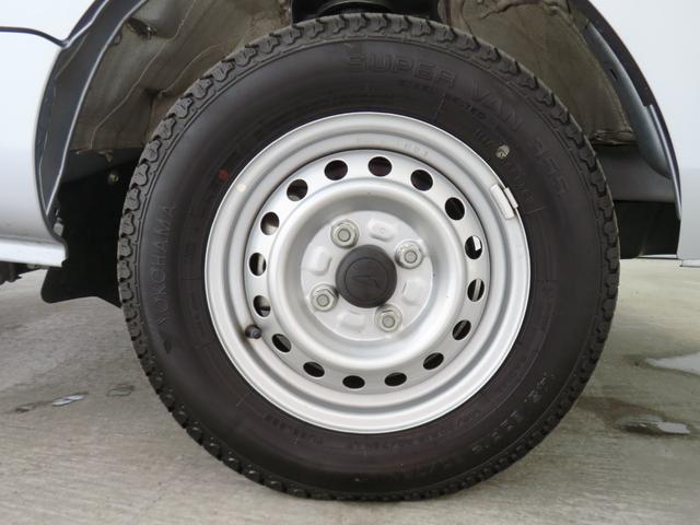 ハイゼットトラックスタンダード　　４ＷＤ　ＣＶＴ　あゆみ板掛け　１年間無料保証前方用ドラレコ　ＥＴＣ　整備記録簿　車線逸脱警報　コーナーセンサ　Ａストップ　ワンオーナー　衝突回避支援ブレーキ　ゲートプロテクター　レベリング　マニュアルエアコン　純正フロアマット　ＡＭ／ＦＭラジオ（三重県）の中古車