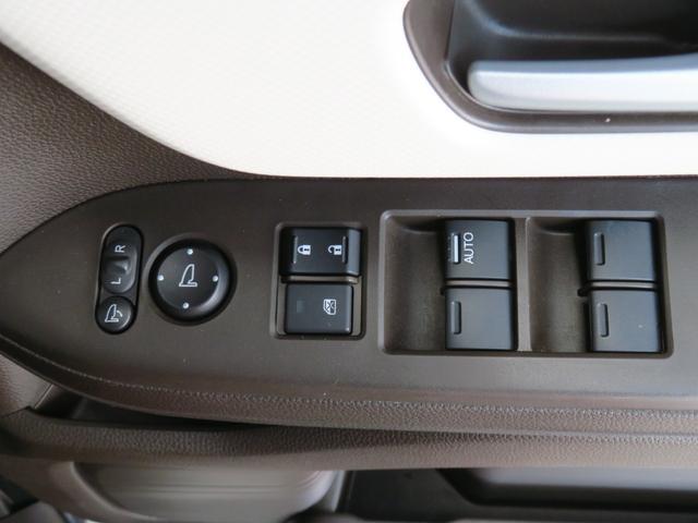 Ｎ−ＢＯＸＬ　純正８型ナビ　バックカメラ　前後ドラレコ　１年間無料保証Ｉ−ＳＴＯＰ　電動格納式ドアミラー　ｂｌｕｅｔｏｏｔｈ　衝突安全ボディ　１オ−ナ−　地デジ　整備記録簿　ＬＥＤライト　運転席・助手席シートヒーター　キーフリー　電動パーキングブレーキ　コーナーセンサー（三重県）の中古車