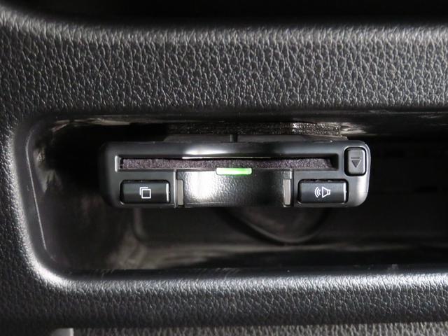 ムーヴキャンバスストライプスＧ　純正１０型ナビ　バックカメラ　１年間無料保証ＢＬＵＥＴＯＯＴＨ　アイドルストップ　フルセグ　ＥＴＣ　ＵＳＢポート　セキュリティアラーム　前後ドラレコ　プッシュスタート　ＡＢＳ　電動パーキングブレーキ　コーナーセンサー　両側パワースライドドア（三重県）の中古車