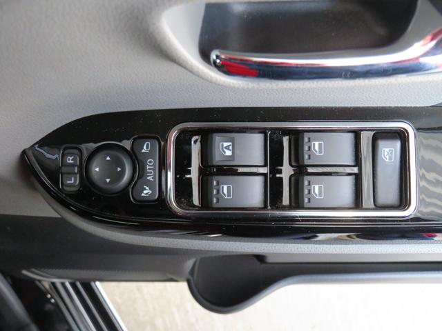 タントカスタムＲＳ　　純正９型ナビ　パノラマカメラ　１年間無料保証両側パワスライドドア　地デジ　ＢＴ対応　ＥＴＣ　運転席・助手席シートヒーター　ターボ　ＬＥＤライト　エンジンスターター　コーナーセンサー　キーフリー　オートエアコン　スマートパノラマパーキングアシスト（三重県）の中古車