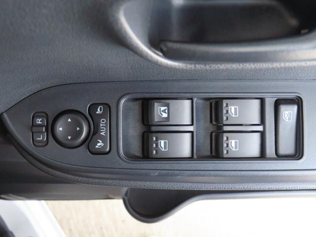 タントＸ　純正７型ナビ　バックカメラ　前後ドラレコ　１年間無料保証ブルートゥースオーディオ　地デジ　電動ミラー　ＵＳＢ接続　ＥＴＣ　ＬＥＤライト　助手席側パワースライドドア　コーナーセンサー　オートエアコン　電動パーキングブレーキ　運転席・助手席シートヒーター（三重県）の中古車