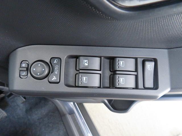 タフトＸ　届出済未使用車　バックカメラ　キーフリー　１年間無料保証展示車　電動ミラー　ＢＴオーディオ　ハイビームアシスト　デュアルエアバッグ　安全ボディ　記録簿　フルセグテレビ　ＬＥＤヘッドライト　ガラスルーフ　電動パーキングブレーキ　コーナーセンサー　ＨＤＭＩ接続（三重県）の中古車