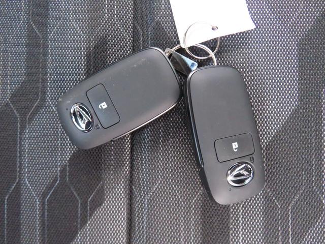 タフトＸ　届出済未使用車　バックカメラ　キーフリー　１年間無料保証展示車　電動ミラー　ＢＴオーディオ　ハイビームアシスト　デュアルエアバッグ　安全ボディ　記録簿　フルセグテレビ　ＬＥＤヘッドライト　ガラスルーフ　電動パーキングブレーキ　コーナーセンサー　ＨＤＭＩ接続（三重県）の中古車