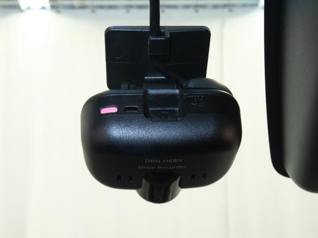 ムーヴカスタム　ＲＳ　ハイパーリミテッドＳＡIII　１年間無料保証Ｂｌｕｅｔｏｏｔｈオーディオ　運転席シートヒーター　衝突安全ボディ　セキュリティアラーム　ＬＥＤヘッドライト　前方用ドラレコ　キーフリー　ＵＳＢ　ＴＶ　オートライト　純正７型ナビ　パノラマカメラ（三重県）の中古車