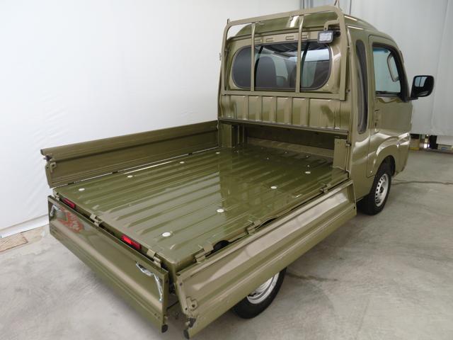 ハイゼットトラックジャンボエクストラ 4WD CVT 1年間無料保証アイドリングストップ 電格ドアミラー 記録簿あり ワンオナ LEDライト キーフリー デフロック 荷台作業照明 あゆみ板掛け ゲートチェーン コーナーセンサー パワーウィンドウ マニュアルエアコン(三重県)の中古車