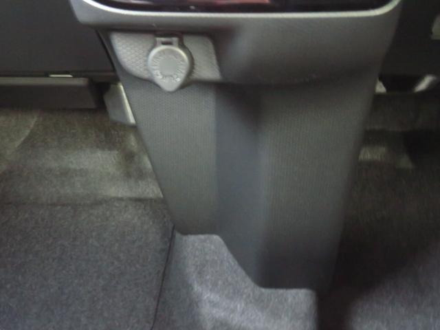 タントカスタムＸ　　　届出済未使用車　バックカメラ　１年間無料保証衝突軽減ブレーキ　コーナーセンサー　Ｂｌｕｅｔｏｏｔｈ対応　ＴＶ　盗難警報装置　ワンオーナー　９型ディスプレイオーディオ　電動パーキングブレーキ　両側パワースライドドア　運転席・助手席シートヒーター（三重県）の中古車