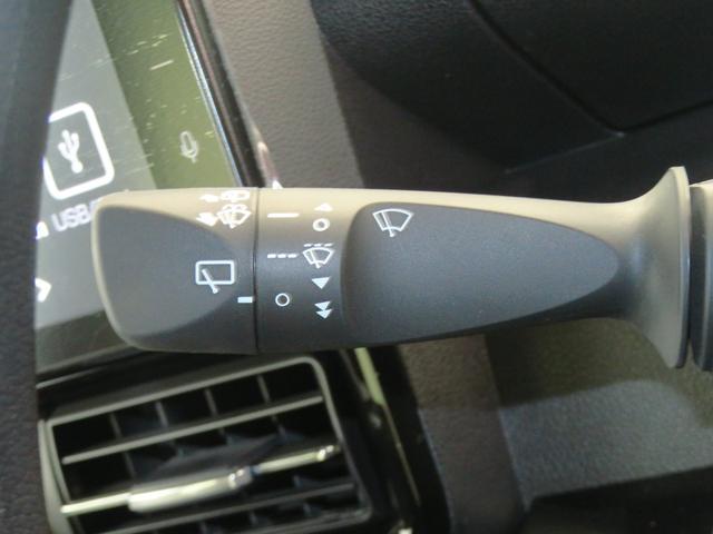 タントカスタムＸ　　　届出済未使用車　バックカメラ　１年間無料保証衝突軽減ブレーキ　コーナーセンサー　Ｂｌｕｅｔｏｏｔｈ対応　ＴＶ　盗難警報装置　ワンオーナー　９型ディスプレイオーディオ　電動パーキングブレーキ　両側パワースライドドア　運転席・助手席シートヒーター（三重県）の中古車