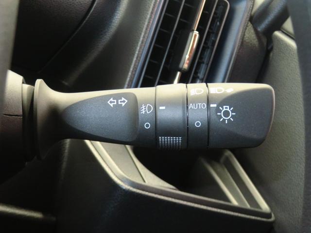 タントカスタムＸ　　　届出済未使用車　バックカメラ　１年間無料保証衝突軽減ブレーキ　コーナーセンサー　Ｂｌｕｅｔｏｏｔｈ対応　ＴＶ　盗難警報装置　ワンオーナー　９型ディスプレイオーディオ　電動パーキングブレーキ　両側パワースライドドア　運転席・助手席シートヒーター（三重県）の中古車