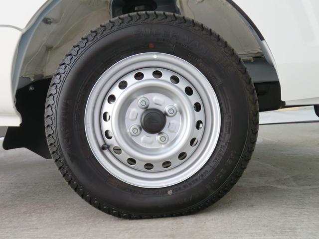 ハイゼットトラックジャンボスタンダード     4WD CVT 1年間無料保証衝突軽減システム 車線逸脱警報 デュアルエアバック コーナーセンサー アイドリングストップ オートライト パワステ マニュアルエアコン ゲートチェーン あゆみ板掛け レベリング AM/FMラジオ(三重県)の中古車