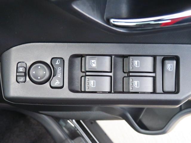 タフトＧ　ダーククロムベンチャー　　オートエアコン　１年間無料保証元代車　コーナーセンサー　ＬＥＤライト　レーンキープアシスト　アイドリングＳ　電格ミラー　キーフリー　記録簿　アルミ　ＡＢＳ　運転席・助手席シートヒーター　電動パーキングブレーキ　バックカメラ（三重県）の中古車