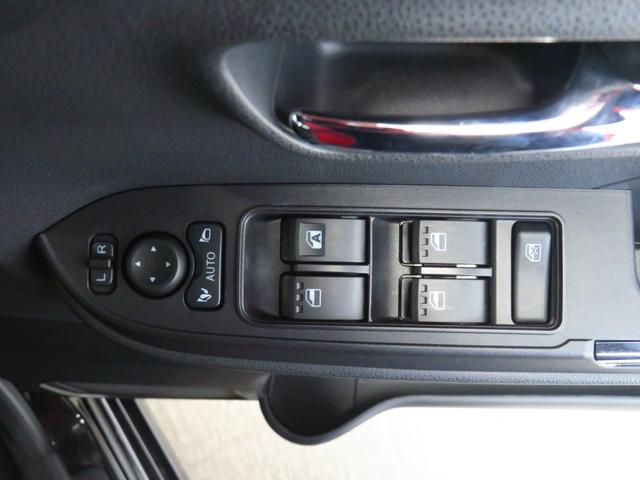タントカスタムＸ　　　　　　電動パーキングブレーキ　１年間無料保証元代車　３６０°カメラ　衝突軽減ブレーキ　コーナーセンサー　アイドリングストップ機能　　盗難警報装置　ＬＥＤ　前席シートヒーター　オートＬＥＤ　キーフリー　両側パワースライドドア　オートエアコン（三重県）の中古車