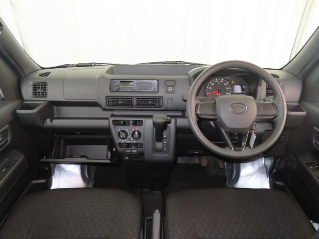ハイゼットカーゴＤＸ　　　２ＷＤ　ＣＶＴ　キーレスエントリー　１年間無料保証両側スライドドア　エコアイドル　記録簿　両席エアバッグ　ワンオーナー　コーナーセンサー　パワーウィンドウ　マニュアルエアコン　レベリング　純正フロアマット　ＡＭ／ＦＭラジオ（三重県）の中古車