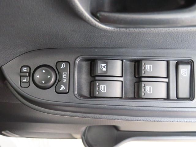 タントＸ　純正７型ナビ　バックカメラ　前後ドラレコ　１年間無料保証ブルートゥース　ブレーキサポート　地デジ　電動ミラー　ＵＳＢ接続　ＥＴＣ　ＬＥＤライト　運転席・助手席シートヒーター　電動パーキングブレーキ　助手席側パワースライドドア　キーフリー　コーナーセンサー（三重県）の中古車
