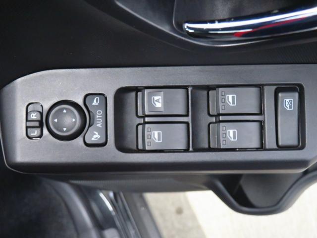 タフトＧターボ　ダーククロムベンチャー　キーフリー　１年間無料保証車線逸脱警報装置　衝突回避支援ブレーキ　運転席・助手席シートヒーター　電動格納ドアミラー　ＬＥＤ　ムーンルーフ　Ａストップ　ルーフレール　パノラマカメラ　電動パーキングブレーキ　コーナーセンサー（三重県）の中古車