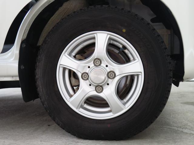 ハイゼットカーゴクルーズＳＡIII　　　　　　２ＷＤ　４ＡＴ　１年間無料保証両側手動スライドドア　電動ミラー　ＬＥＤライト　Ｂカメラ　エコアイドル　ワンオーナー　オートライト　マニュアルエアコン　キーレスエントリー　パワーウィンドウ　レベリング　純正フロアマット　記録簿（三重県）の中古車