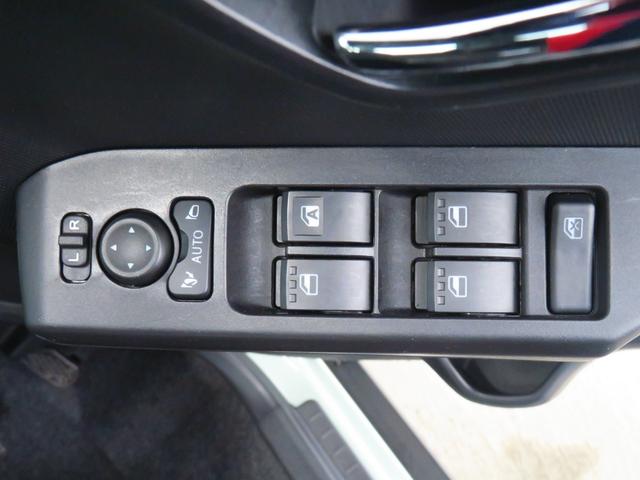 タフトG ダーククロムベンチャー オートエアコン 1年間無料保証1オ−ナ− LEDライト レーンキープアシスト アイドリングS 電格ミラー キーフリー 記録簿 ガラスルーフ 運転席・助手席シートヒーター 電動パーキングブレーキ コーナーセンサー パノラマカメラ(三重県)の中古車