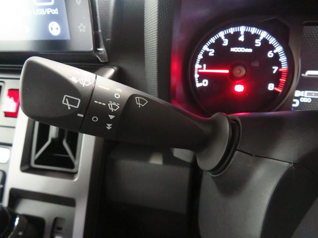 タフトＧ　ダーククロムベンチャー　　届出済未使用車　１年間無料保証１オ−ナ−　コーナーセンサー　ＢＬＵＥＴＯＯＴＨ　アダプティブクルコン　ＵＳＢ　バックカメラ　フルセグ　電格ミラー　電動パーキングブレーキ　９型ディスプレイオーディオ　運転席・助手席シートヒーター（三重県）の中古車