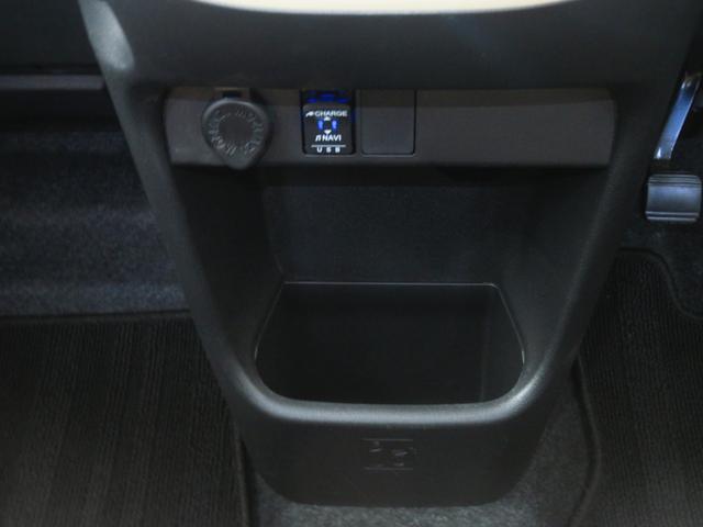 ムーヴキャンバスＸメイクアップリミテッド　ＳＡIII　ＥＴＣ　１年間無料保証ＵＳＢ　Ｂｔオーディオ　ＬＥＤヘッドランプ　地デジ　プッシュスタート　オートハイビーム　ＤＶＤ　ＡＢＳ　純正７型ナビ　前後ドラレコ　パノラマカメラ　キーフリー　両側パワースライドドア　オートエアコン（三重県）の中古車