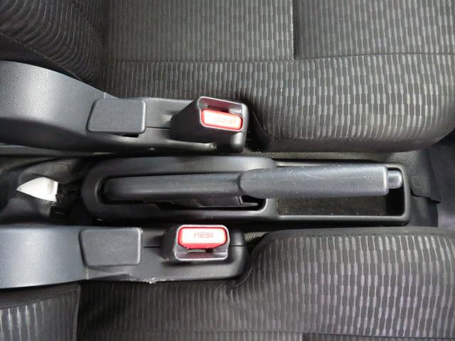 ハイゼットカーゴＤＸ　　　２ＷＤ　ＣＶＴ　マニュアルエアコン　１年間無料保証安全ボディ　キーレスキー　両側スライドドア　エコアイドル　オートライト　記録簿　レーンアシスト　両席エアバッグ　ワンオーナー　コーナーセンサー　パワーウィンドウ　ＡＭ／ＦＭラジオ　レベリング（三重県）の中古車